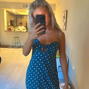 Motel blue polkadot, mini dress